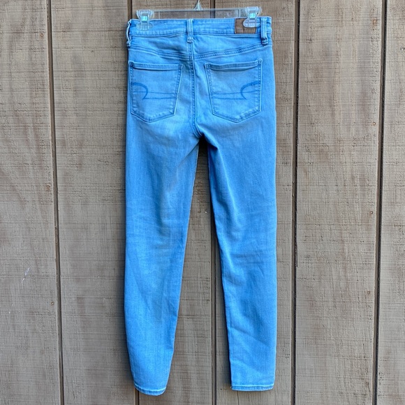 AMERICAN EAGLE Light Wash Skinny Jeans - Picture 2 of 3